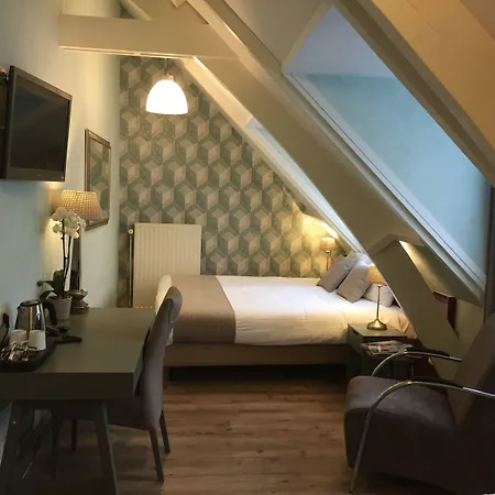 Johannes Vermeer Hotel