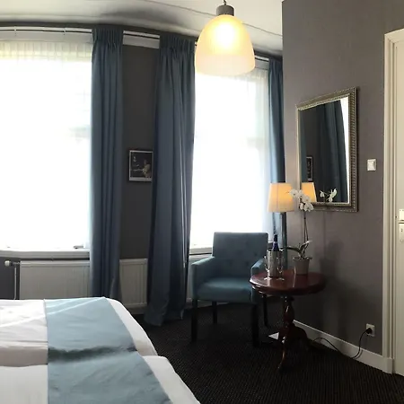 代尔夫特约翰尼斯·维米尔酒店 3* 代夫特