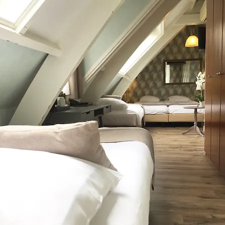 Johannes Vermeer Hotel 3*