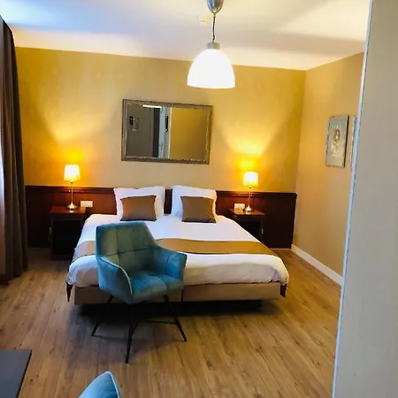 Johannes Vermeer 3* Delft