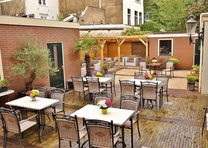 Johannes Vermeer Hotel