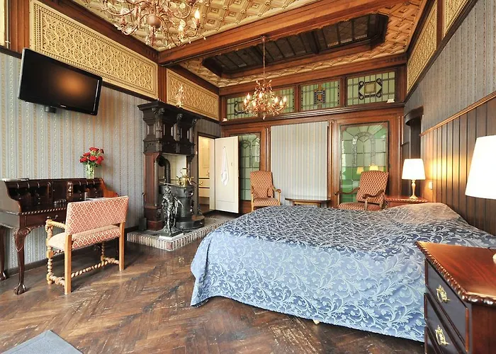 Hotel Johannes Vermeer 3*