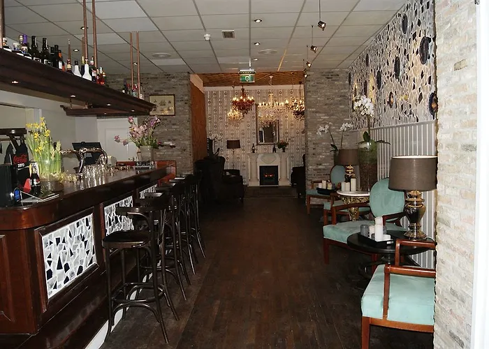 Johannes Vermeer Hotel 3*