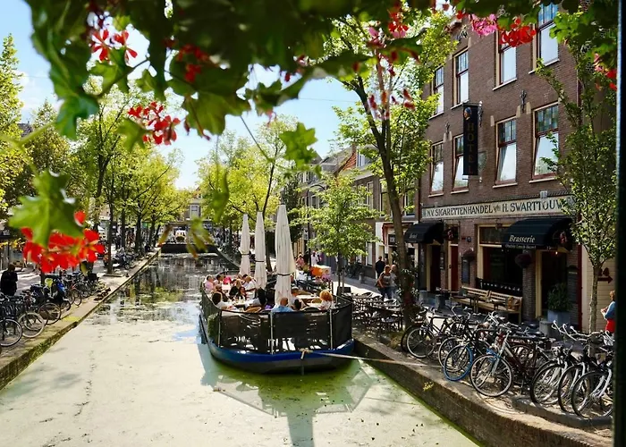 Johannes Vermeer Hotel