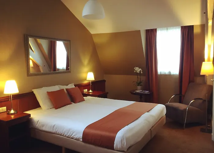 Hotell Johannes Vermeer 3*