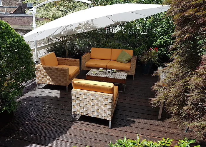 Johannes Vermeer 3* Delft